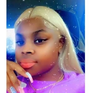 Meet your Posher, Anziah